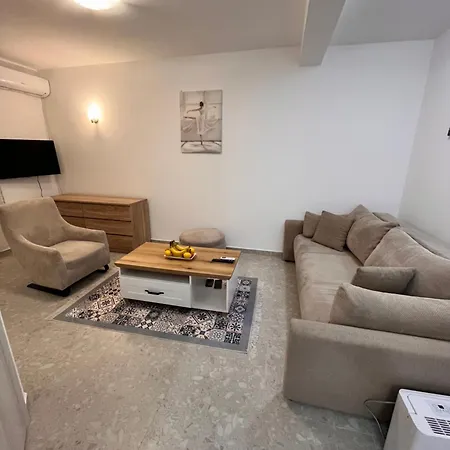 Apartment Natali *